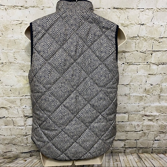 J Crew Beige Black Herringbone Excursion Quilted Puffer Vest - Picture 4 of 6